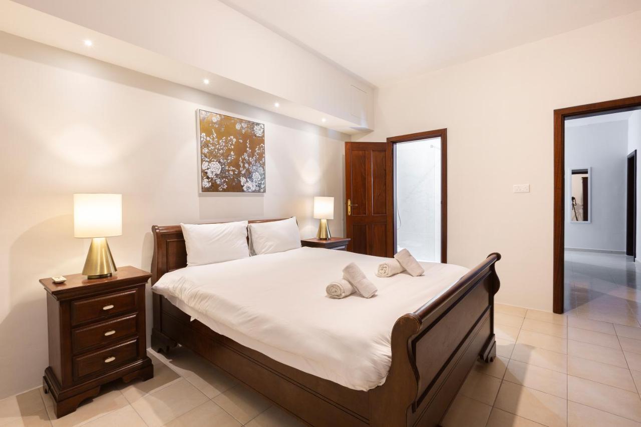 Sliema Central Apartment Just Minutes From The Beach By Jl Exteriör bild