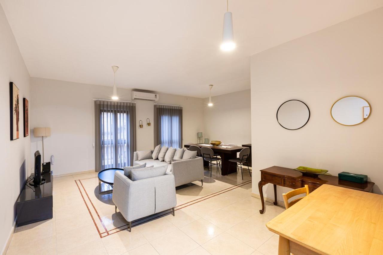 Sliema Central Apartment Just Minutes From The Beach By Jl Exteriör bild
