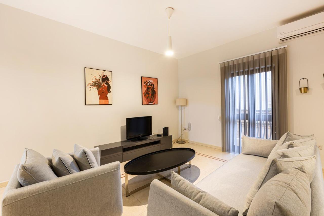 Sliema Central Apartment Just Minutes From The Beach By Jl Exteriör bild